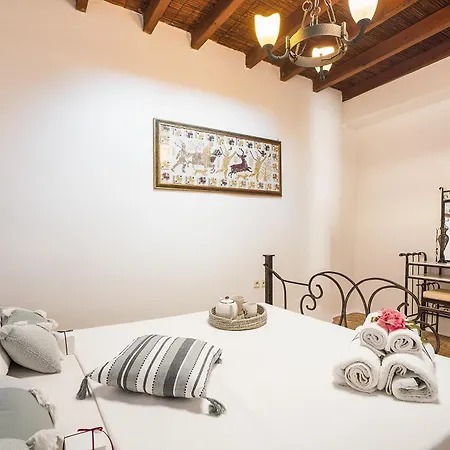 Fedra's Traditional House