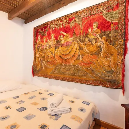 Fedra's Traditional House * Kallithea (Rhodes)