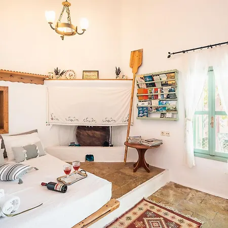 Fedra's Traditional House Kallithéa